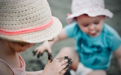 5 Ideas for Open-ended Play Outdoors